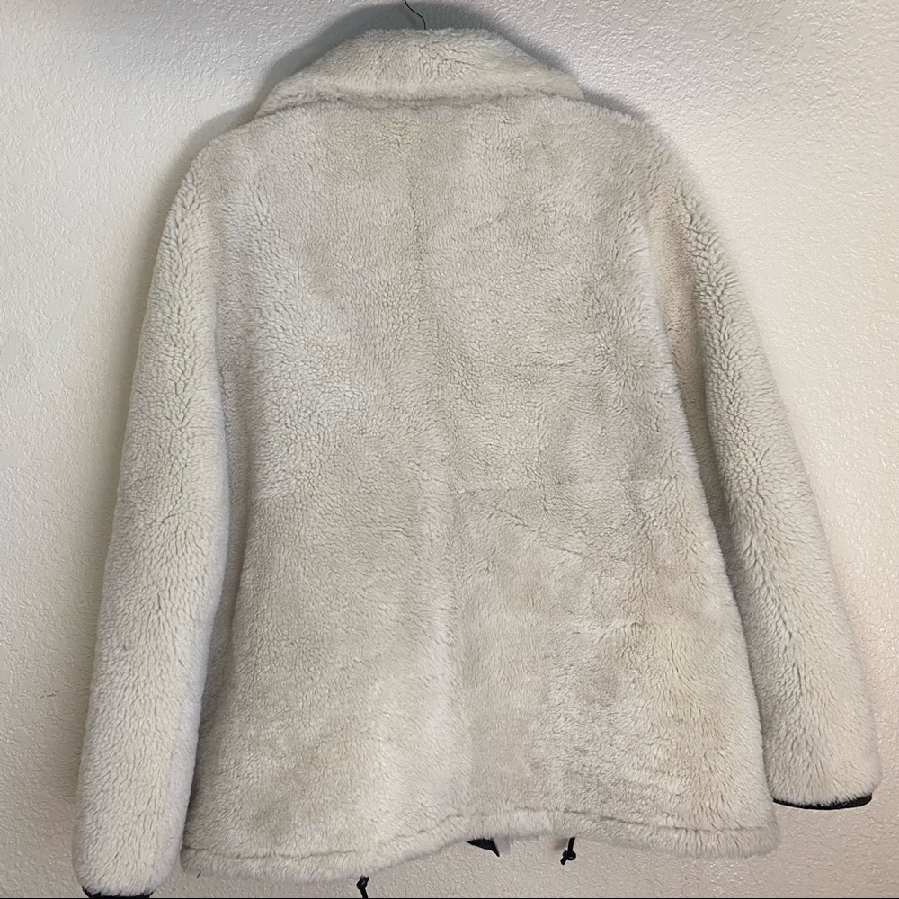 Belstaff Elmington Patent leather-trimmed shearling moto jacket black size 44 - Picture 11 of 16